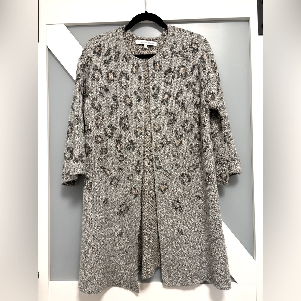 Anthropologie- Cupcakes & Cashmere Gray Leopard Knit Sweater - Picture 3 of 8